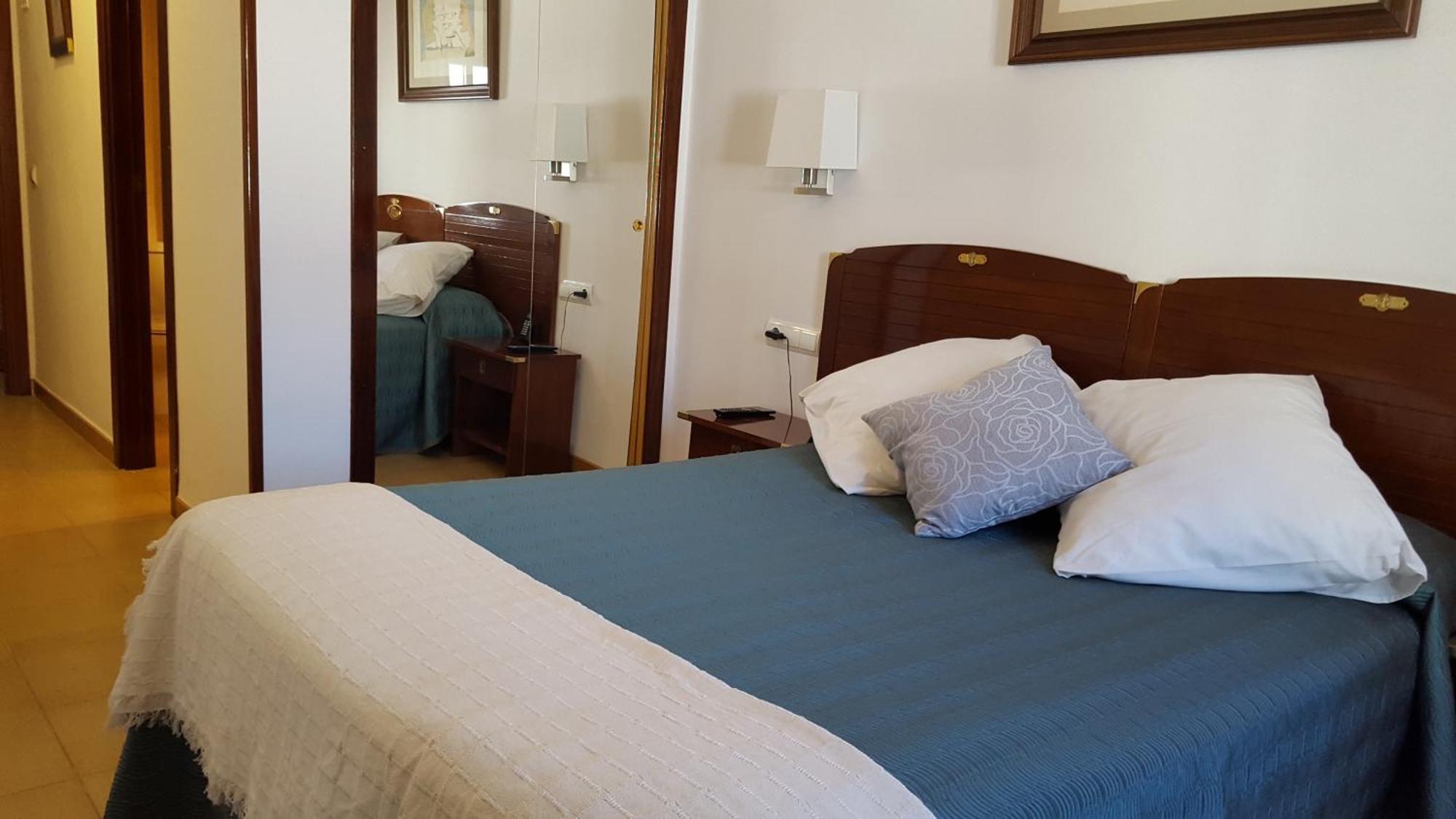 Hotel La Residencia Кадакес Екстериор снимка