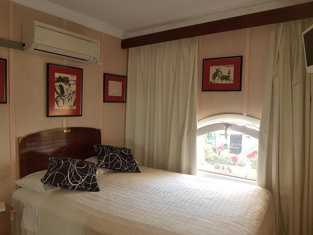 Hotel La Residencia Кадакес Екстериор снимка