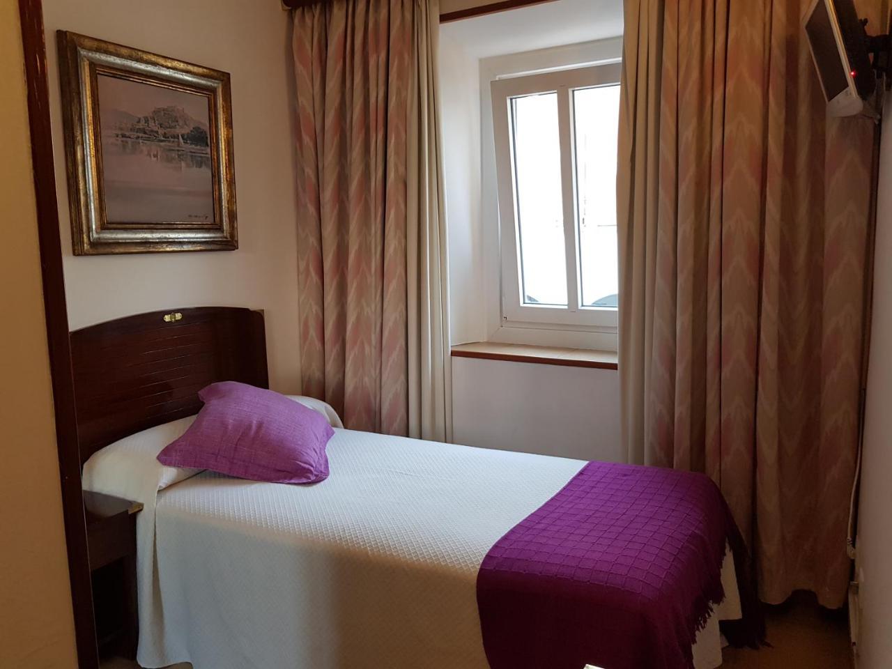 Hotel La Residencia Кадакес Екстериор снимка