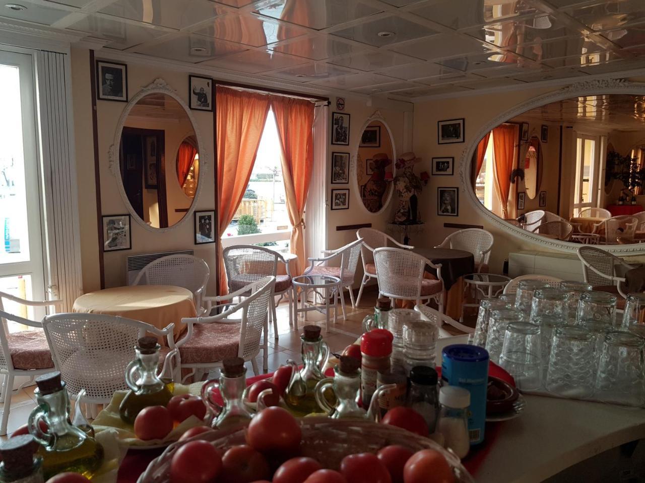 Hotel La Residencia Кадакес Екстериор снимка